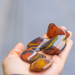 tigrovo železo, tigrovo oko, kristal moči, kristali za energijo, žepni kristal, kristali za zdravje