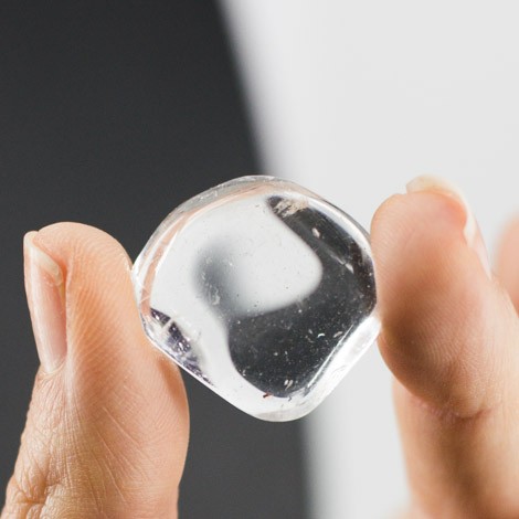 kamena strela, kamena strela kristal, kristali za zaščito, kristali za prečiščevanje