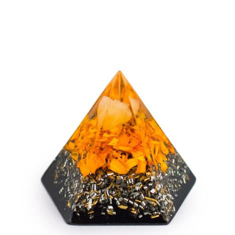 CITRINE and SHUNGITE Orgonite pyramid pentagram