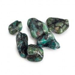 emerald, emerald crystal, pocket crystal, crystal for heartache, love crystal