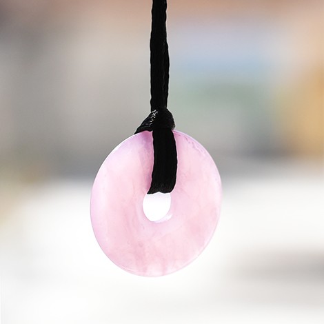 kristal roževec, trgovina s kristali, energijski nakit