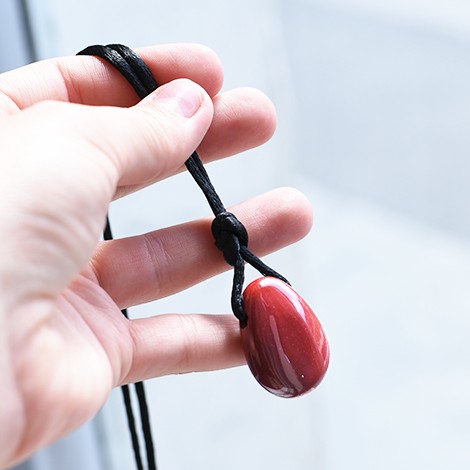 mokait energijski obesek