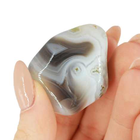 agate, agate Botswana, agate Botswana crystal, agate Botswana pocket crystal, grounding crystal