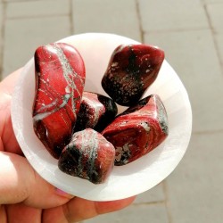 pirit, jaspis, rdeči jaspis, pirit jaspis, pirit jaspis kristal, žepni kristal, kristal za energijo, kristal za obilje