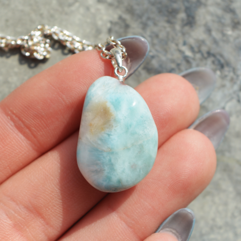 obesek larimar kristal energijski nakit