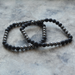 kristal hematit, zaščitni kristal, trgovina s kristali moška zapestnica s kristalnimi kroglicami