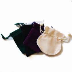 žametni mošnjiček,  shranjevanje nakita in kristalov, darilo