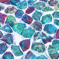 halkopirit nebrušen kristal, halkopirit surovi kristal, kristal za meditacijo