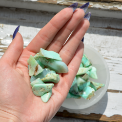 chrysoprase, pocket crystal, energy crystal, green crystals, heart chakra