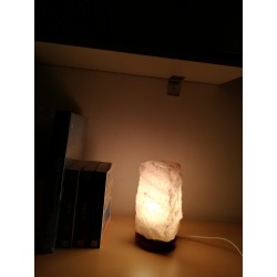 rose quartz lamp