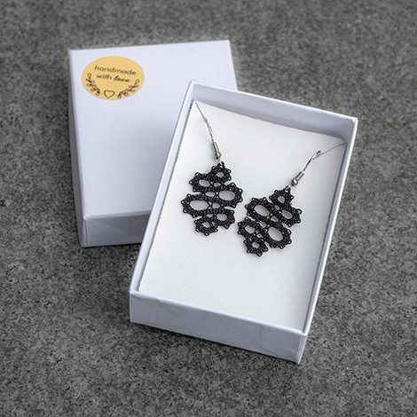 lace earrings, lace