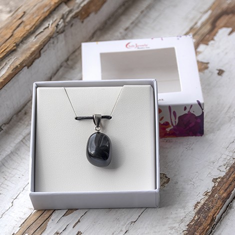 obsidian, obsidian necklace, obsidian jewellery, protection crystals