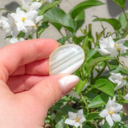 white agate, agate, white agate crystal, pocket crystal, grounding crystal, crystals for meditation