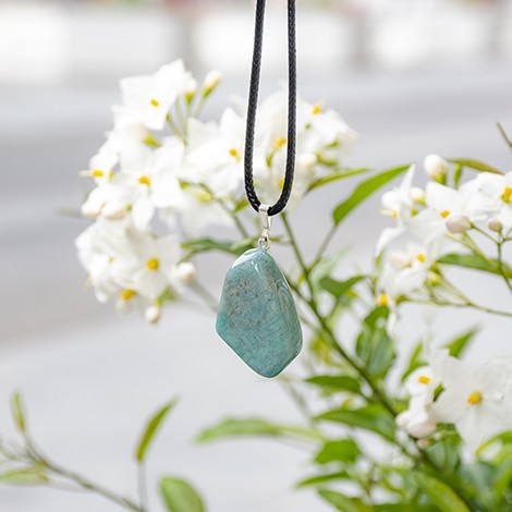 amazonite, amazonite crystal, amazonite necklace, amazonite jewellery