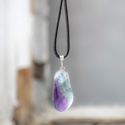 rainbow fluorite, fluorite, fluorite necklace, fluorite jewellery, protection crystal, calming crystal