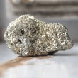 pirit, pirit kristal, pirit nebrušen kos, pirit cena, kristal za obilje, kristali za posel, kristali za denar