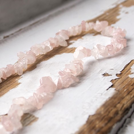 Roževec, roževec kristal, roževec nakit, roževec ogrlica, ogrlica čips, kristali za odnose, kristali za ljubezen