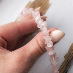 Roževec, roževec kristal, roževec nakit, roževec ogrlica, ogrlica čips, kristali za odnose, kristali za ljubezen