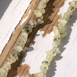 prehnite,prehnite crystal, prehnite necklace, lucky crystals, energy crystals, chips necklace