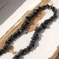 black tourmaline, black tourmaline crystal, black tourmaline necklace, chips necklace, protection crystal
