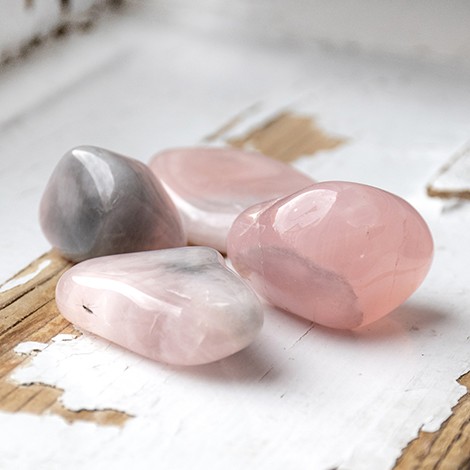 rose quartz, rose quartz crystal, pocket crystal love crystal, relationship crystal
