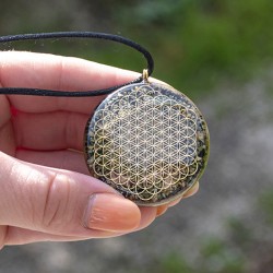 rhyolite, black tourmaline, orgonite,orgonite necklace, orgonite jewellery, energy crystal, strength, motivation