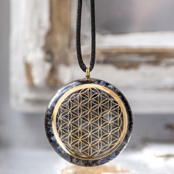 sodalit, črni turmalin, orgonit,orgonit ogrlica, orgonit nakit, kristali za učenje, kristal za komunikacijo, moč , zaščita