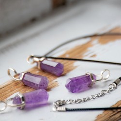 ametist ogrlica špica sprostitev nespečnost težave s spanjem