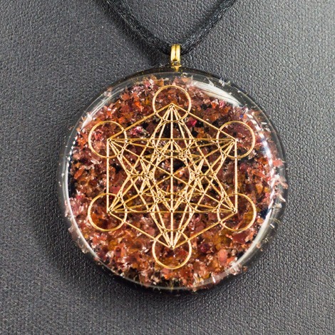 garnet, black tourmaline, orgonite, orgonite necklace, energy necklace, love crystal, protection crystal