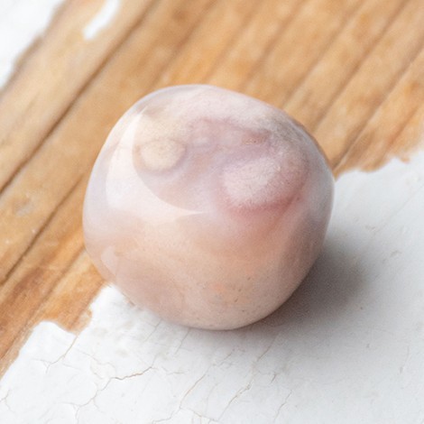 cherry agate, agate, cherry agate crystal, pocket crystal