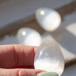 selenite, selenite crystal, selenite price, selenite egg, crystal egg, cleansing crystal, healing crystal