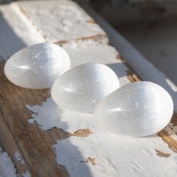 selenite, selenite crystal, selenite price, selenite egg, crystal egg, cleansing crystal, healing crystal