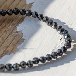 spinel, spinel crystal, spinel bracelet, spinel jewelry, black spinel, protection crystal