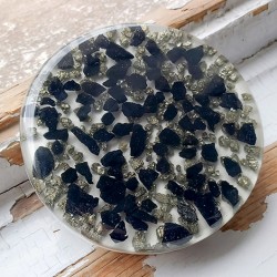 orgonite, orgonite plate, shungite, pyrite, orgonites for protection, cleansing energy