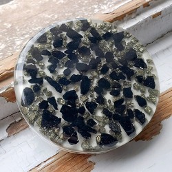 orgonite, orgonite plate, shungite, pyrite, orgonites for protection, cleansing energy
