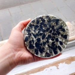 orgonite, orgonite plate, shungite, pyrite, orgonites for protection, cleansing energy