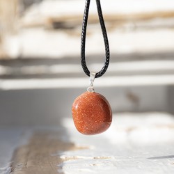 sončev kamen, sončev kamen kristal, sončev kamen ogrlica, kristal za veselje, optimizem