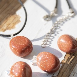 sončev kamen, sončev kamen kristal, sončev kamen ogrlica, kristal za veselje, optimizem