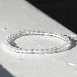 moonstone, rainbow moonstone, moonstone bracelet, crystal bracelet