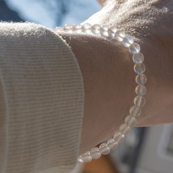 moonstone, rainbow moonstone, moonstone bracelet, crystal bracelet