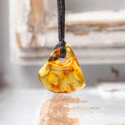 amber, amber crystal, amber necklace, amber jewellery, crystal necklace, crystal jewellery