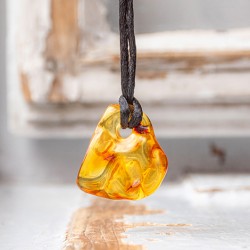 amber, amber crystal, amber necklace, amber jewellery, crystal necklace, crystal jewellery