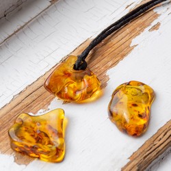 amber, amber crystal, amber necklace, amber jewellery, crystal necklace, crystal jewellery