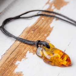 amber, amber crystal, amber necklace, amber jewellery, crystal necklace, crystal jewellery