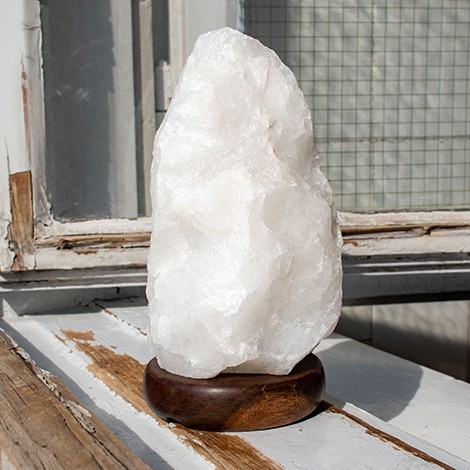 kamena strela svetilka, luč iz kamene strele, kamena strela kristal, svetilka iz kristala