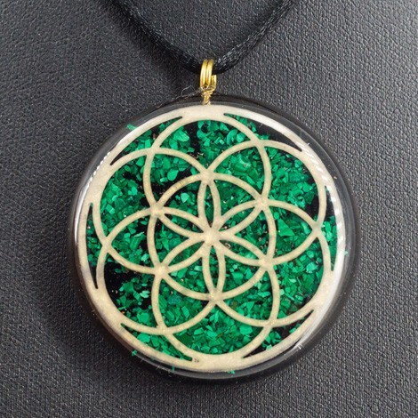 malachite, orgonite, orgonite necklace, orgonite jewellery