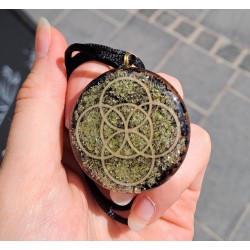 peridot, black tourmaline, orgonite, orgonite necklace