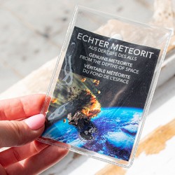 meteorit, košček meteorita, vesoljski kamen, meteorit kos cena, meteorit s certifikatom