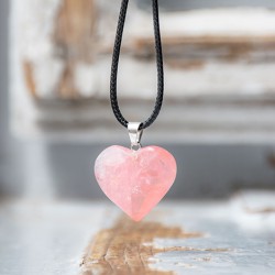 ROSE QUARTZ necklace heart with silver loop