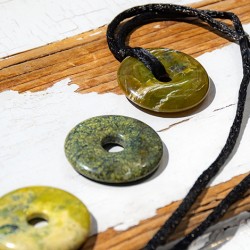 SERPENTINE donut pendant